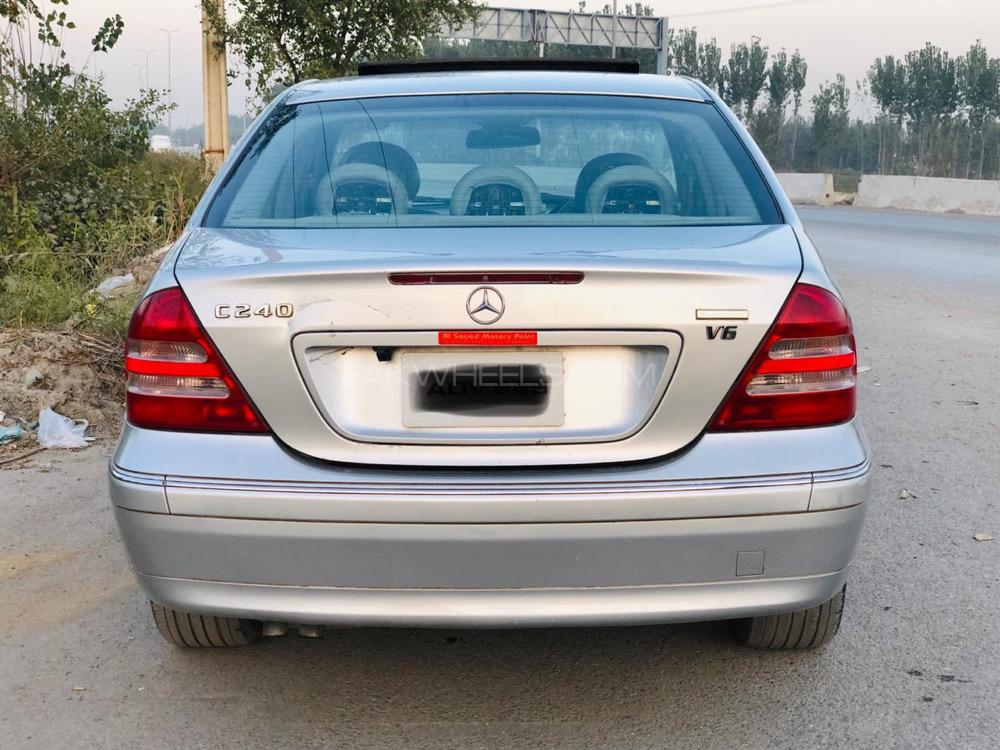 Mercedes Benz C Class 2002 for Sale in Peshawar Mercedes Benz C Class 2002 for Sale in Peshawar Image-13
