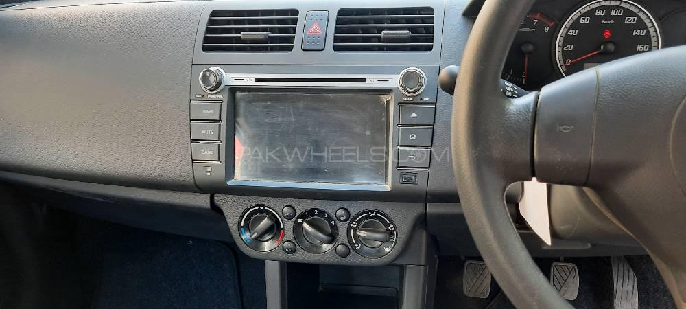 Suzuki Swift 2018 for Sale in Karachi Suzuki Swift 2018 for Sale in Karachi Image-10
