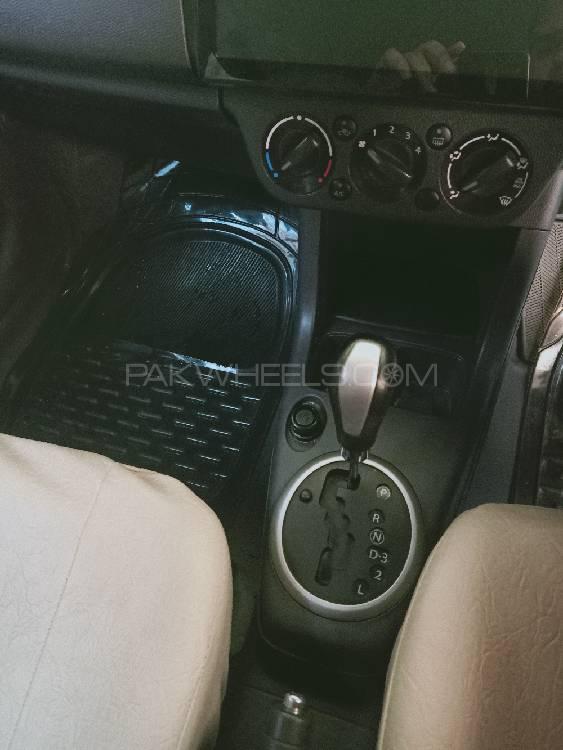 Suzuki Swift 2013 for Sale in Multan Suzuki Swift 2013 for Sale in Multan Image-6