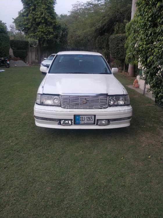 Toyota Crown 1997 for Sale in Lahore Image-1