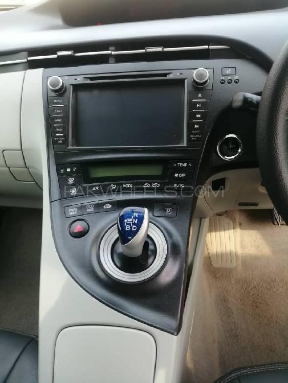 Toyota Prius 2011 for Sale in Swabi Toyota Prius 2011 for Sale in Swabi Image-6