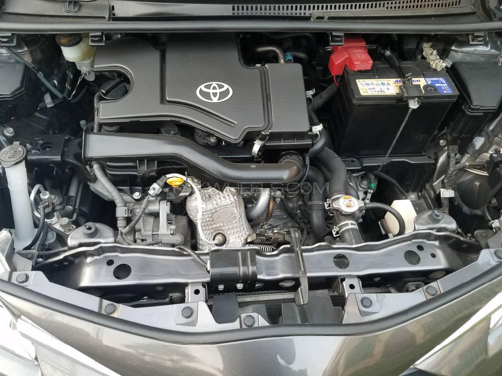 Toyota Vitz 2017 for Sale in Lahore Toyota Vitz 2017 for Sale in Lahore Image-13