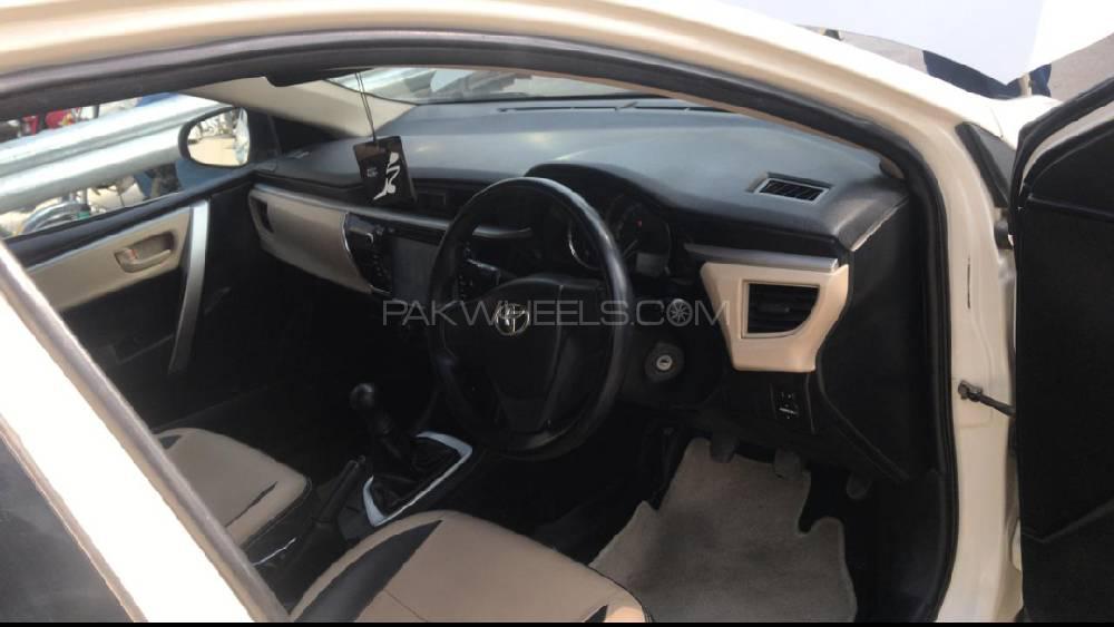 Toyota Corolla 2016 for Sale in Rahim Yar Khan Toyota Corolla 2016 for Sale in Rahim Yar Khan Image-3