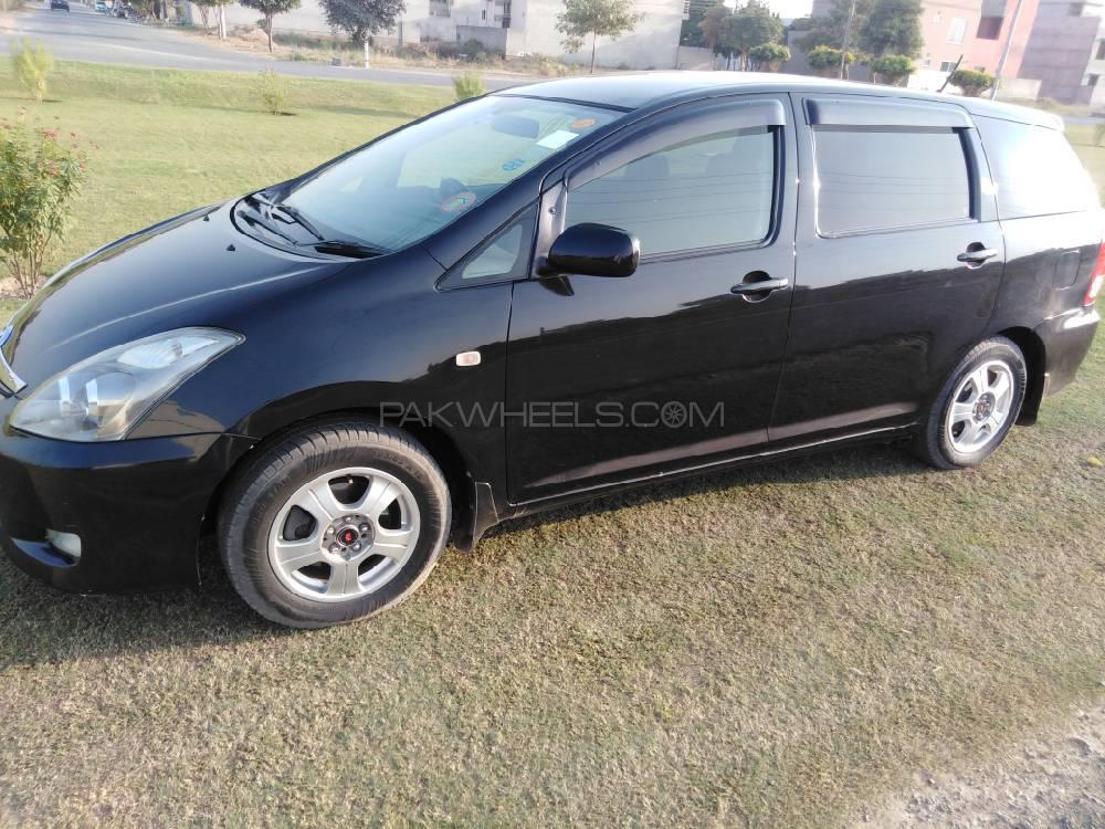 Toyota Wish 2006 for Sale in Faisalabad Toyota Wish 2006 for Sale in Faisalabad Image-3