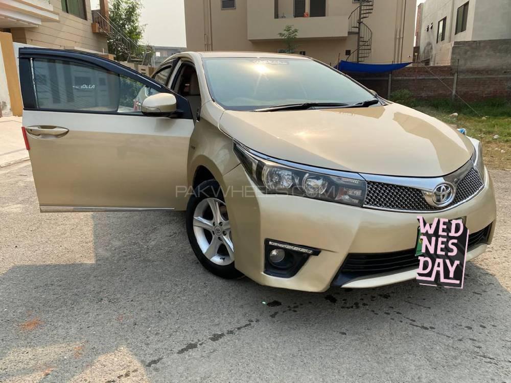Toyota Corolla 2016 for Sale in Lahore Image-1