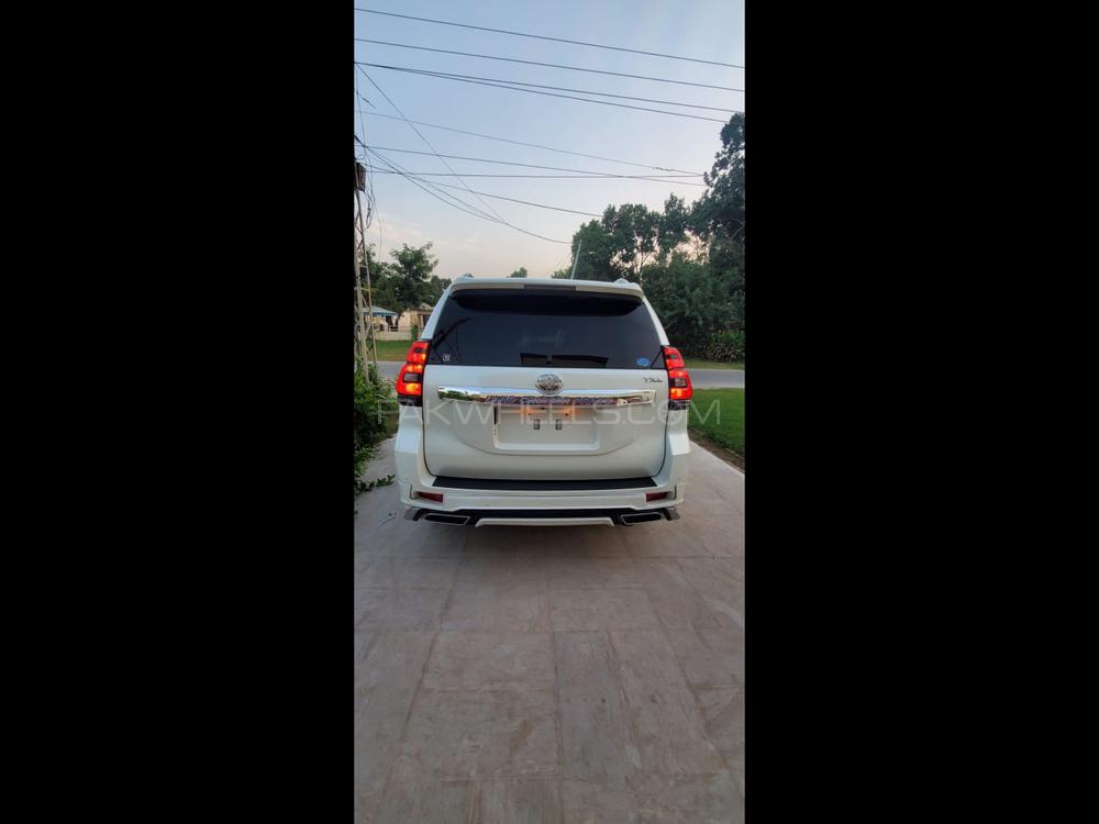 Toyota Prado 2013 for Sale in Sialkot Toyota Prado 2013 for Sale in Sialkot Image-3