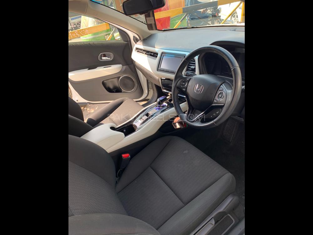 Honda Vezel 2016 for Sale in Islamabad Honda Vezel 2016 for Sale in Islamabad Image-4