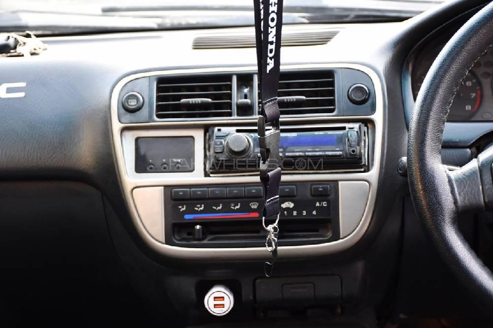 Honda Civic 2000 for Sale in Lahore Honda Civic 2000 for Sale in Lahore Image-3