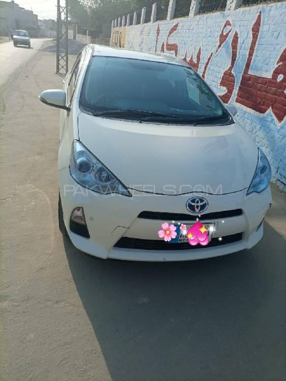 Toyota Aqua 2018 for Sale in Peshawar Image-1
