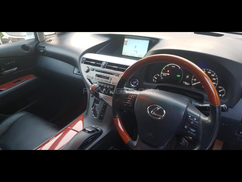 لیکزس آر ایکس سیریز 2010 for Sale in کراچی لیکزس آر ایکس سیریز 2010 for Sale in کراچی Image-7