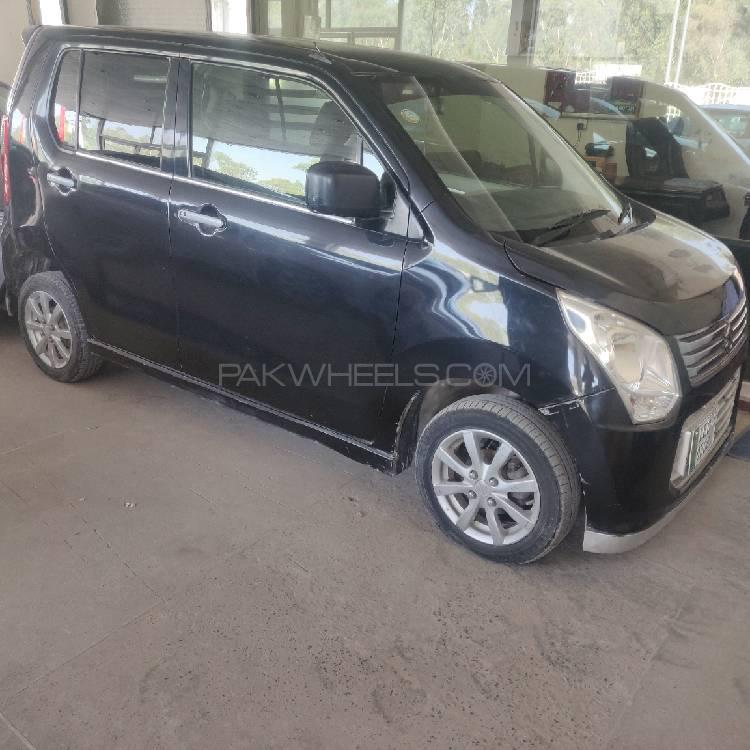 Suzuki Wagon R 2013 for Sale in Islamabad Suzuki Wagon R 2013 for Sale in Islamabad Image-2