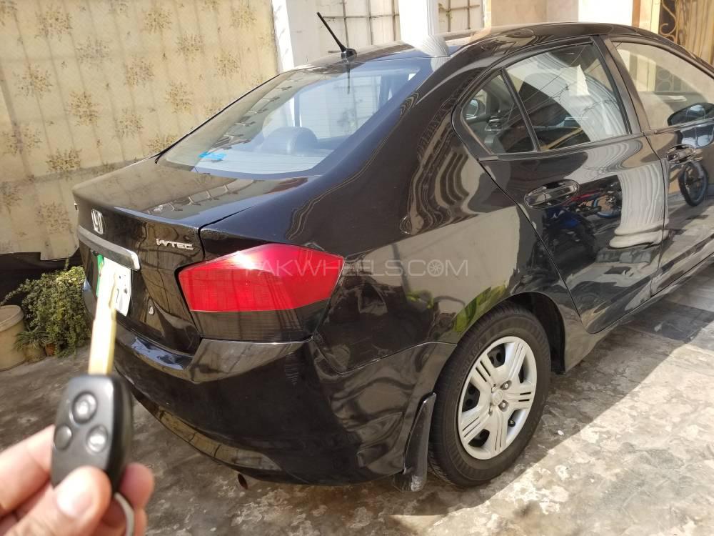 Honda City 2010 for Sale in Lahore Honda City 2010 for Sale in Lahore Image-17