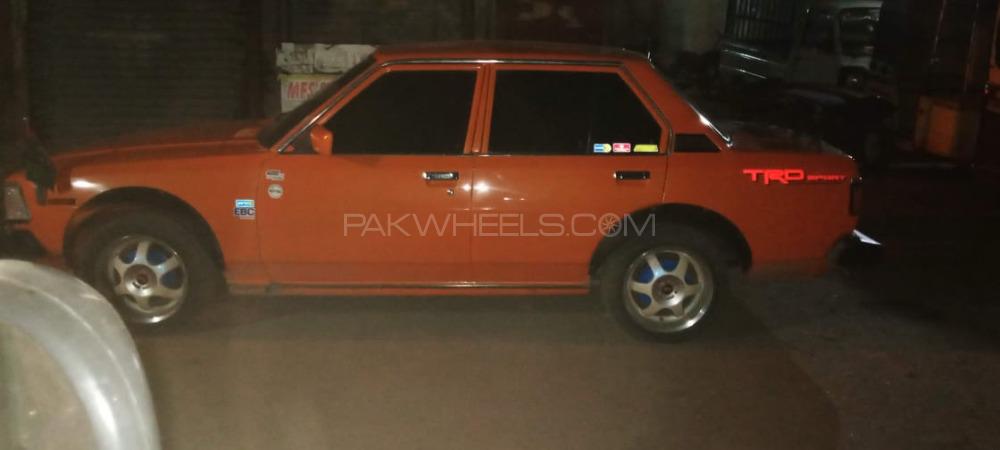 ٹویوٹا کرولا 1981 for Sale in کراچی ٹویوٹا کرولا 1981 for Sale in کراچی Image-4