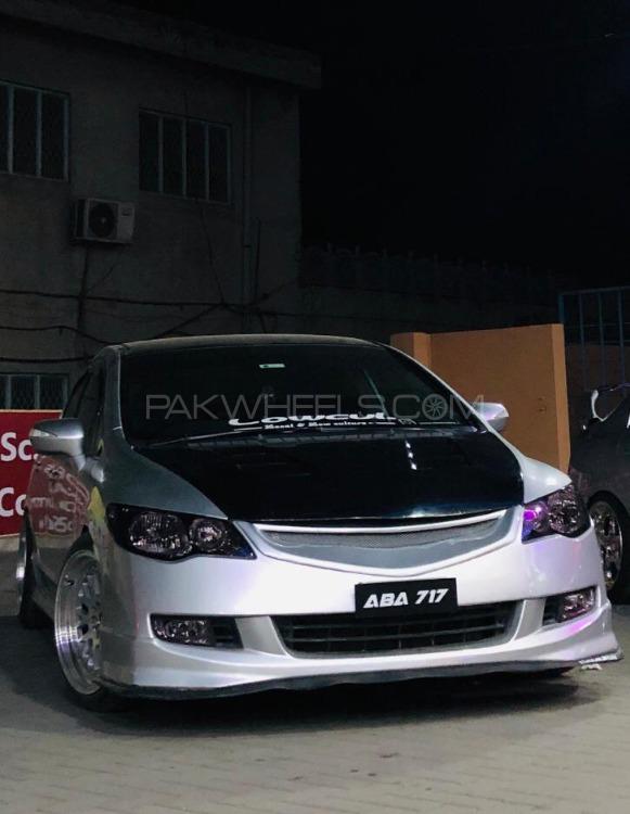 Honda Civic - 2010  Honda Civic - 2010  Image-3