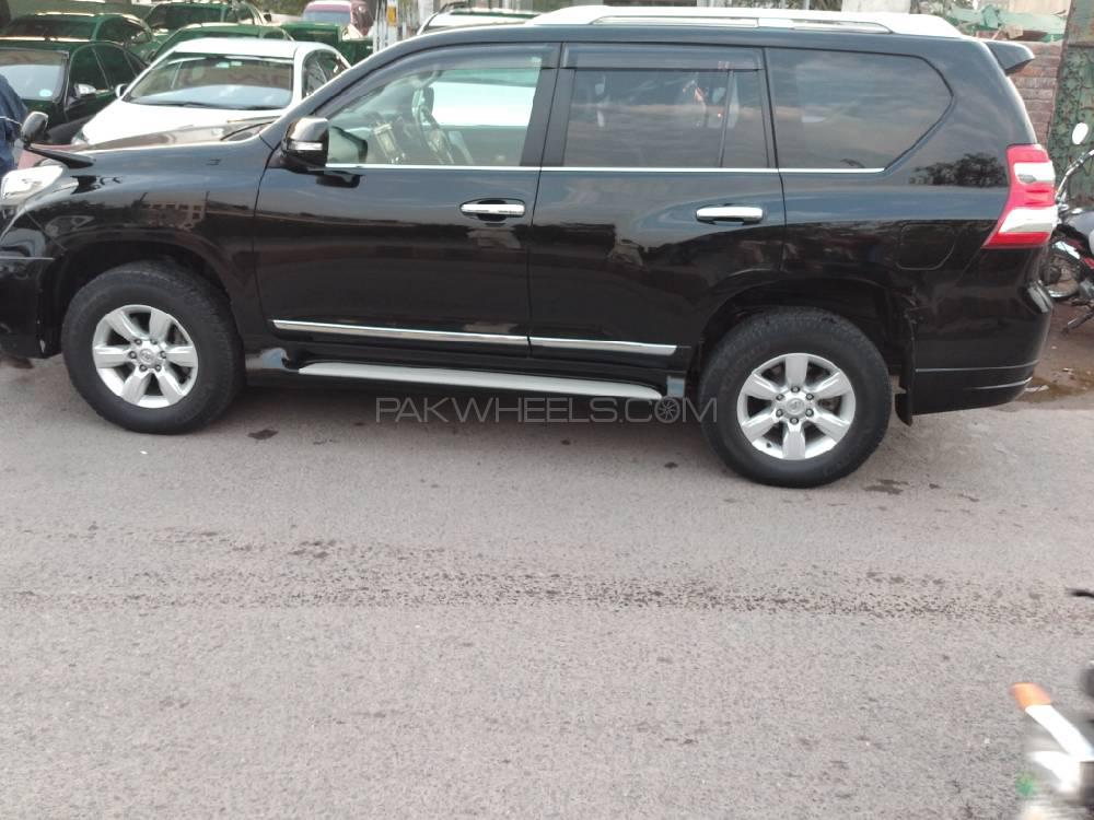 Toyota Prado 2013 for Sale in Lahore Toyota Prado 2013 for Sale in Lahore Image-11