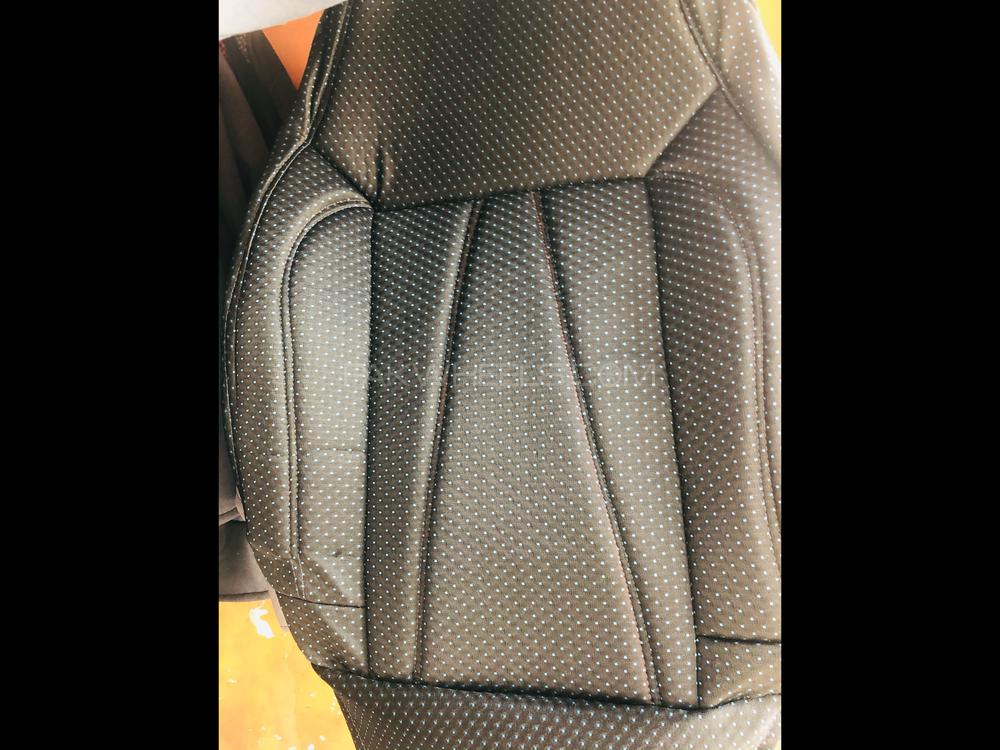 seat cover Image-1