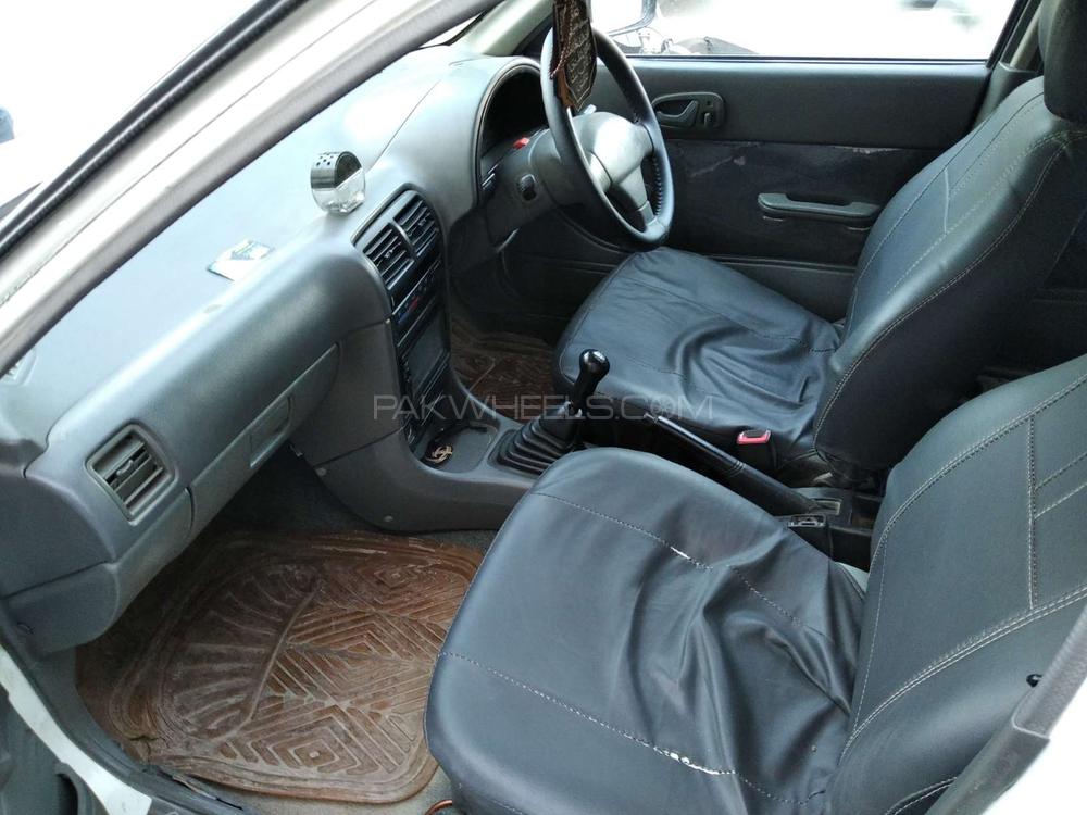 Suzuki Cultus 2006 for Sale in Hyderabad Suzuki Cultus 2006 for Sale in Hyderabad Image-3