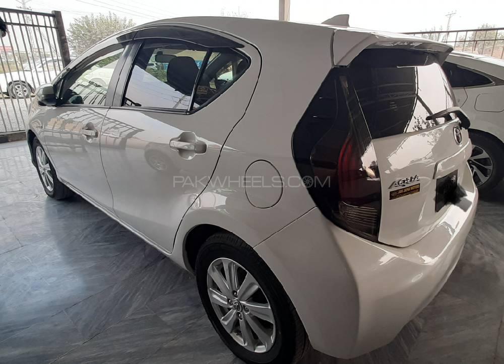 Toyota Aqua 2015 for Sale in Peshawar Toyota Aqua 2015 for Sale in Peshawar Image-13