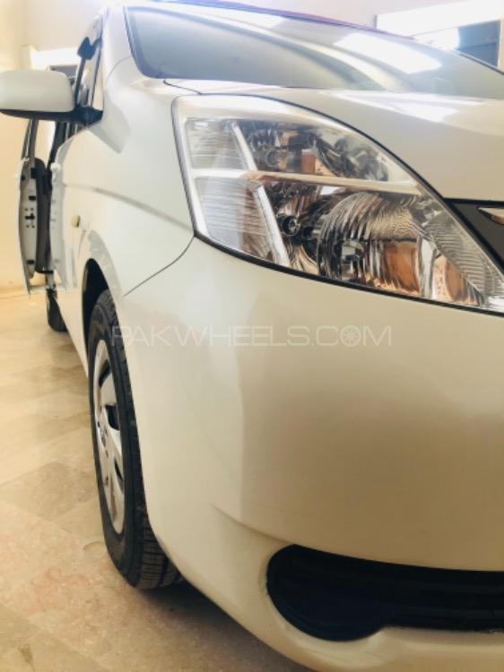 Toyota ISIS 2007 for Sale in Hyderabad Image-1