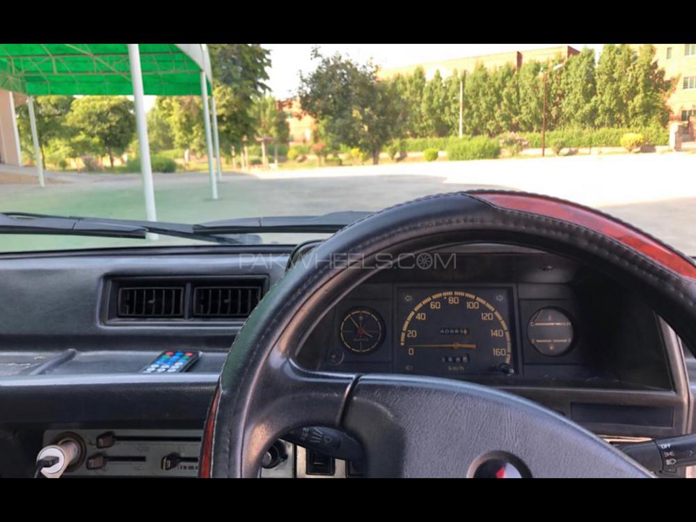 Daihatsu Charade 1986 for Sale in Faisalabad Daihatsu Charade 1986 for Sale in Faisalabad Image-4