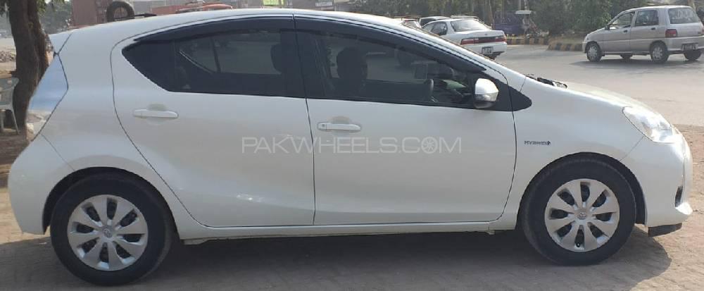 ٹویوٹا اکوا 2014 for Sale in گجرانوالہ ٹویوٹا اکوا 2014 for Sale in گجرانوالہ Image-3