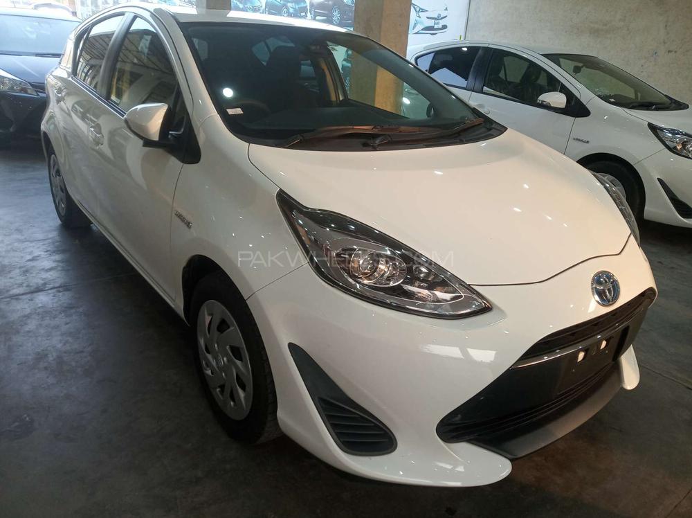 Toyota Aqua 2017 for Sale in Gujranwala Toyota Aqua 2017 for Sale in Gujranwala Image-2