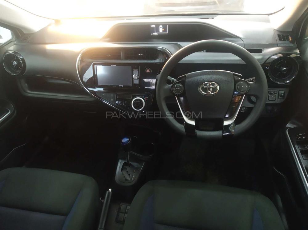 Toyota Aqua 2017 for Sale in Gujranwala Toyota Aqua 2017 for Sale in Gujranwala Image-9