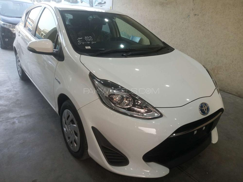 Toyota Aqua 2017 for Sale in Gujranwala Image-1