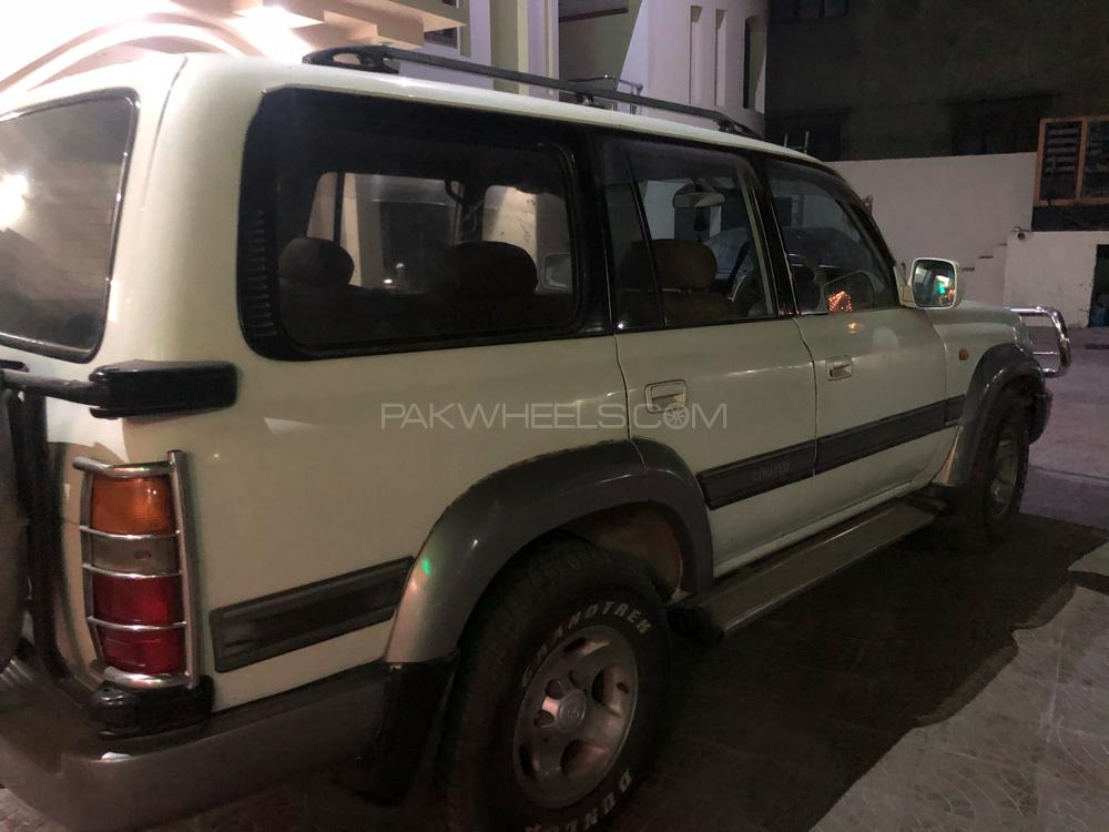 Toyota Land Cruiser 1992 for Sale in Lahore Toyota Land Cruiser 1992 for Sale in Lahore Image-5