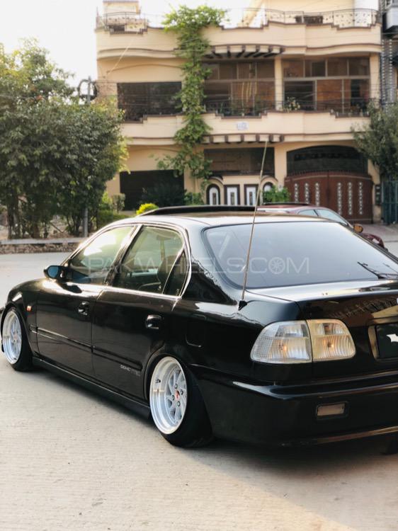 Honda Civic - 2000  Honda Civic - 2000  Image-2