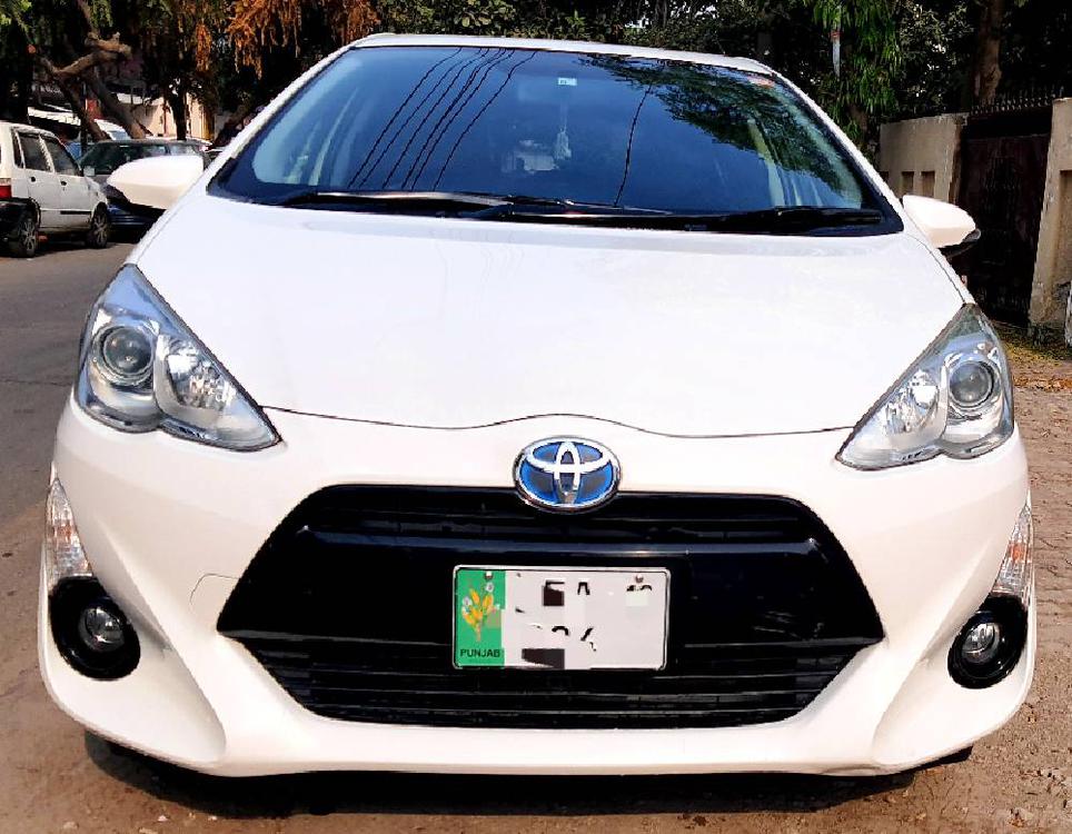 Toyota Aqua 2015 for Sale in Lahore Image-1