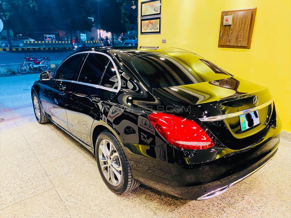 Mercedes Benz C Class 2016 for Sale in Lahore Mercedes Benz C Class 2016 for Sale in Lahore Image-5