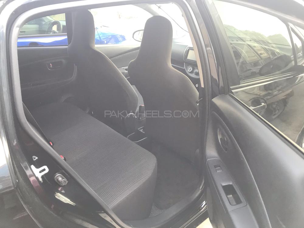 Toyota Vitz 2017 for Sale in Islamabad Toyota Vitz 2017 for Sale in Islamabad Image-6