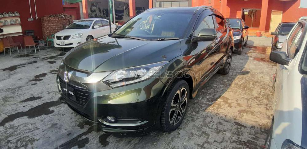 Honda Vezel 2015 for Sale in Gujranwala Image-1