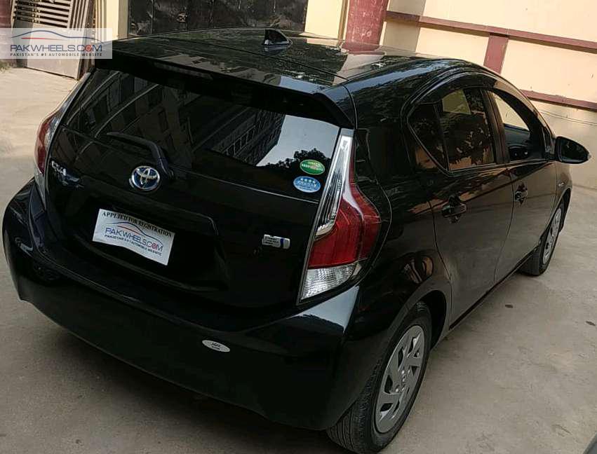 ٹویوٹا اکوا 2016 for Sale in کراچی ٹویوٹا اکوا 2016 for Sale in کراچی Image-4