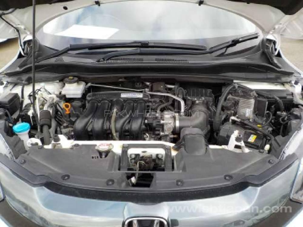 ہونڈا ویزِل 2015 for Sale in لاہور ہونڈا ویزِل 2015 for Sale in لاہور Image-4