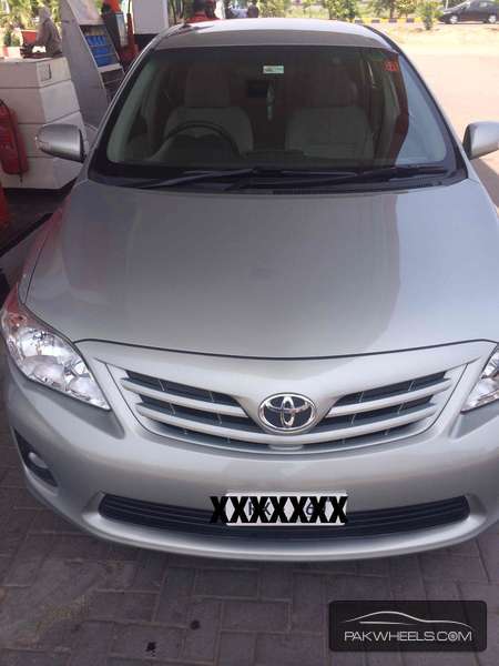 Toyota Corolla Altis Cruisetronic 1.6 2011 for sale in Lahore | PakWheels