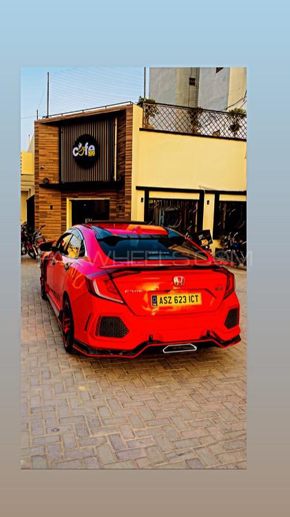 Honda Civic - 2017  Honda Civic - 2017  Image-3