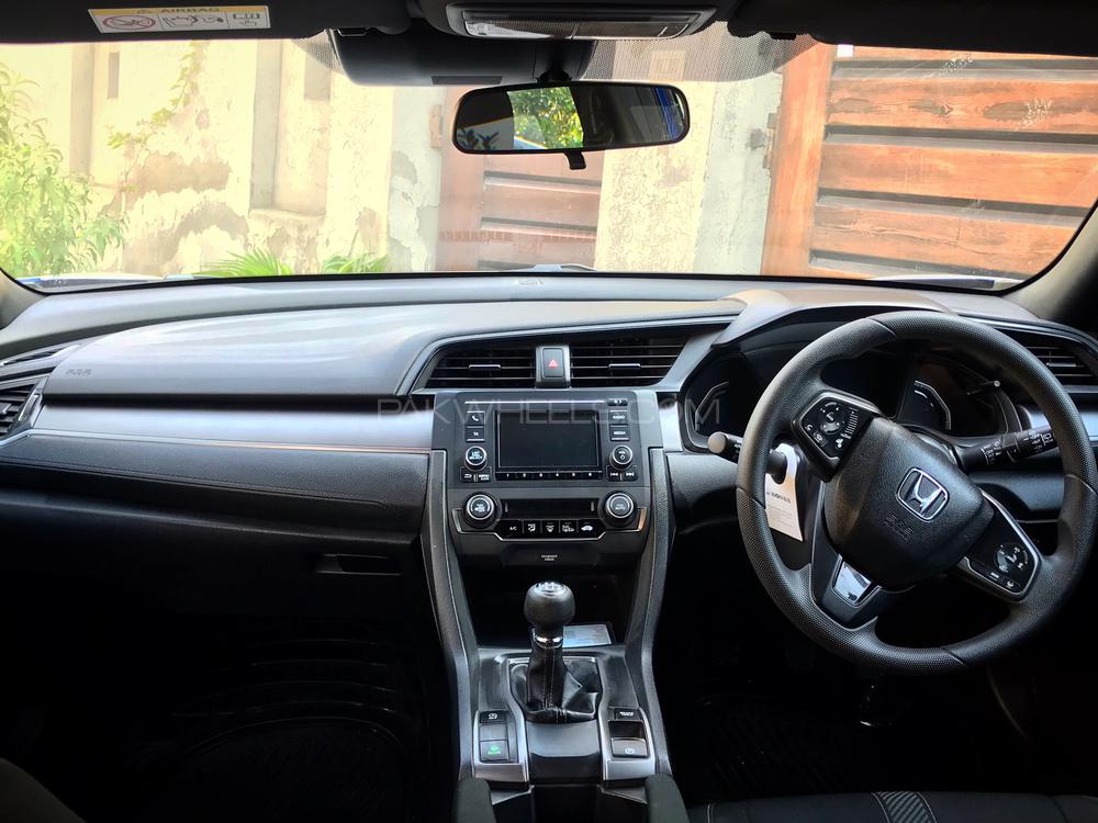 ہونڈا سوک 2017 for Sale in سیالکوٹ ہونڈا سوک 2017 for Sale in سیالکوٹ Image-6