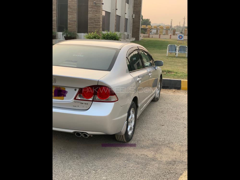 Honda Civic 2010 for Sale in Karachi Image-1