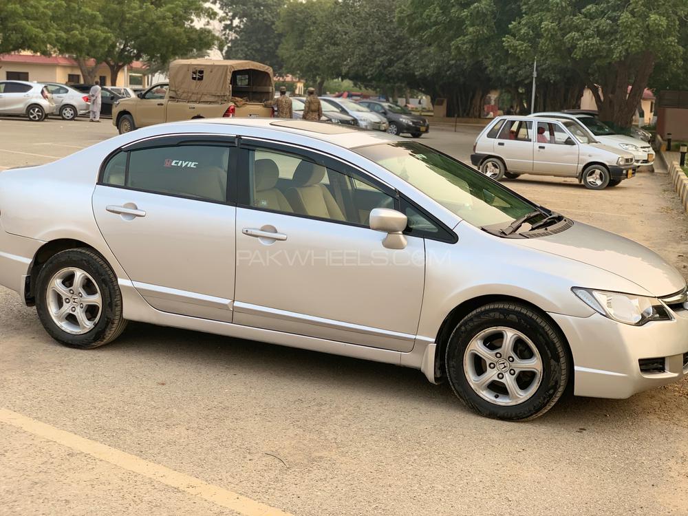 Honda Civic 2010 for Sale in Karachi Honda Civic 2010 for Sale in Karachi Image-19