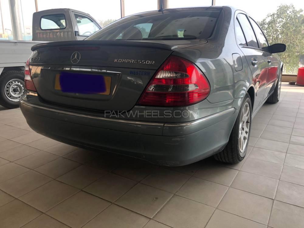Mercedes Benz E Class 2006 for Sale in Karachi Mercedes Benz E Class 2006 for Sale in Karachi Image-6