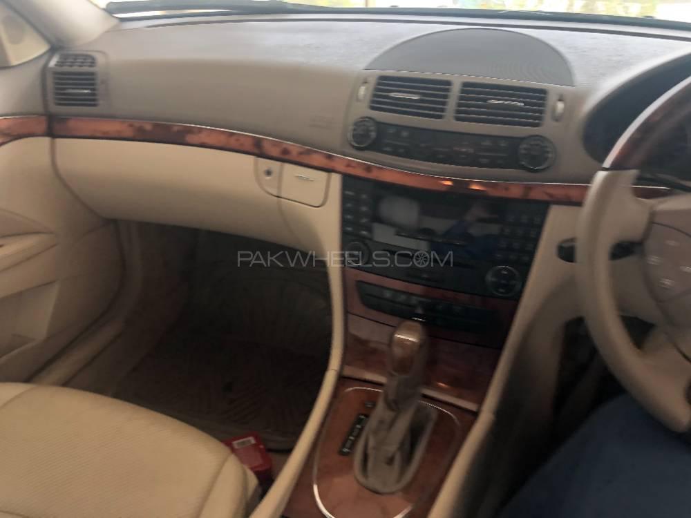 Mercedes Benz E Class 2006 for Sale in Karachi Mercedes Benz E Class 2006 for Sale in Karachi Image-10