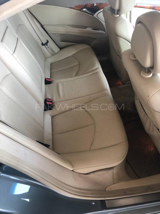 Mercedes Benz E Class 2006 for Sale in Karachi Mercedes Benz E Class 2006 for Sale in Karachi Image-13