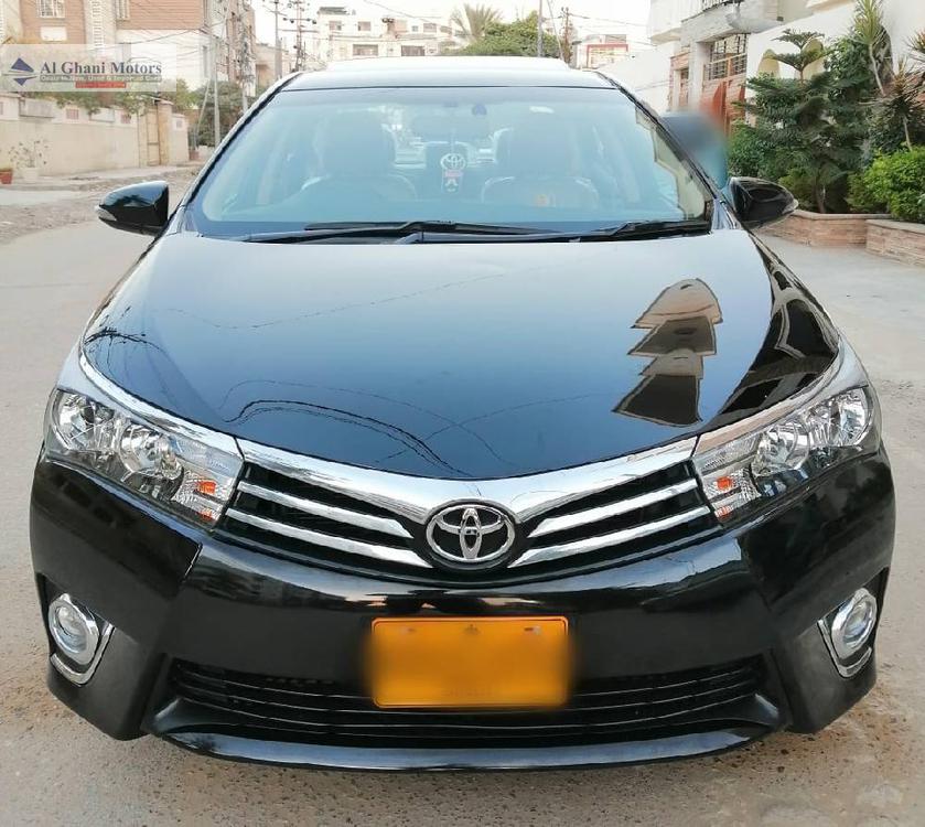 Toyota Corolla 2015 for Sale in Karachi Image-1