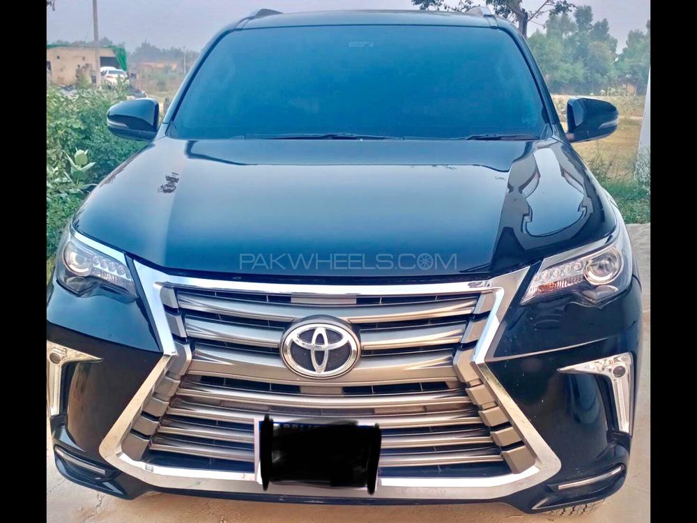 Toyota Fortuner 2020 for Sale in Faisalabad Image-1