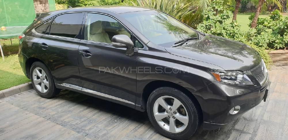 Lexus RX Series 2009 for Sale in Lahore Lexus RX Series 2009 for Sale in Lahore Image-9