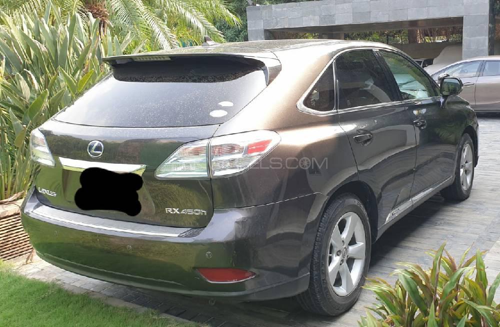 Lexus RX Series 2009 for Sale in Lahore Lexus RX Series 2009 for Sale in Lahore Image-4