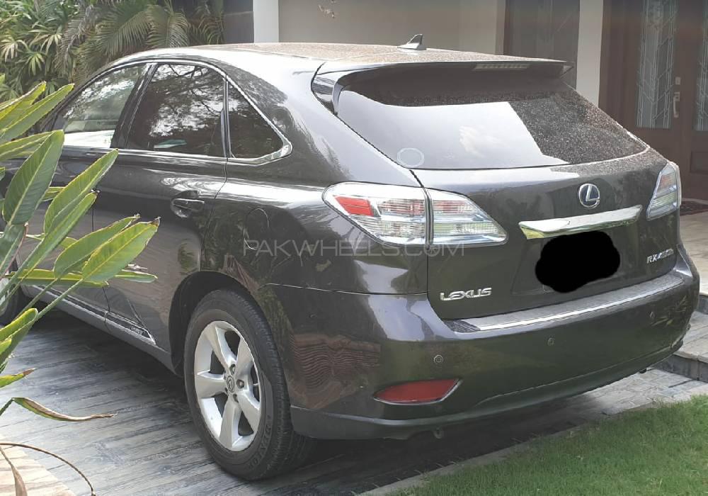 Lexus RX Series 2009 for Sale in Lahore Lexus RX Series 2009 for Sale in Lahore Image-3