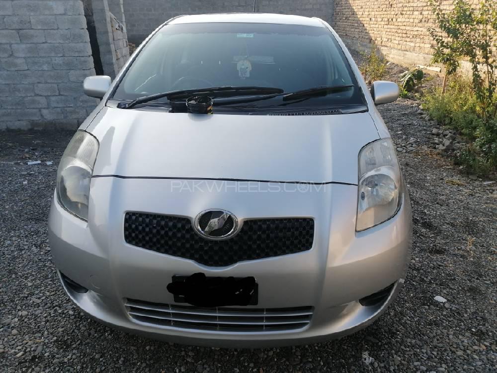 Toyota Vitz 2005 for Sale in Wah cantt Image-1